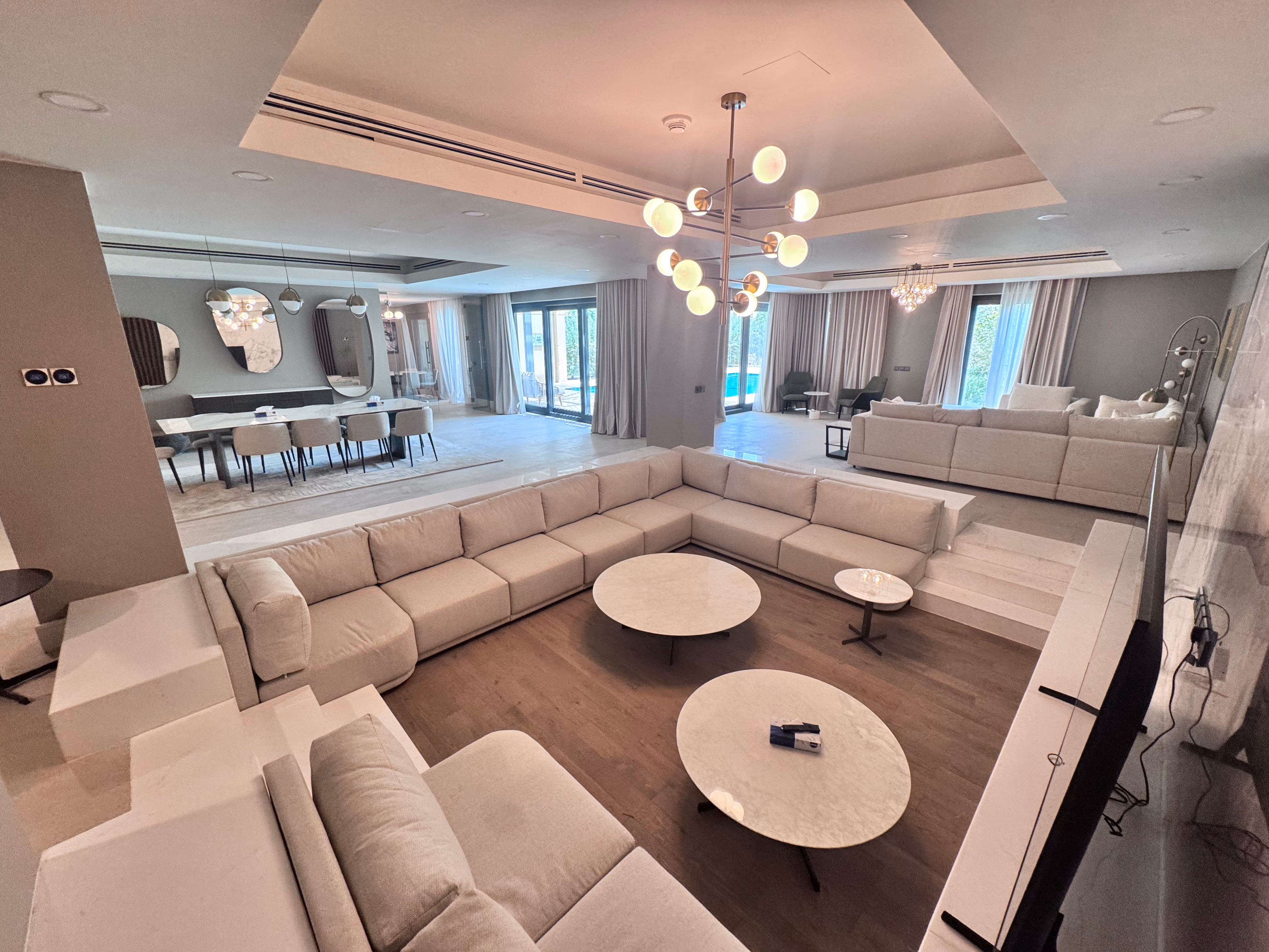 5 Bed Room Villas
